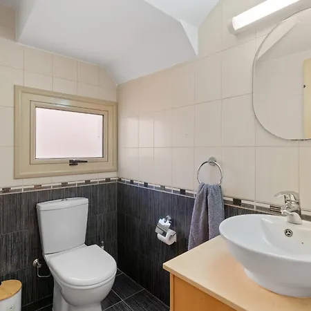 Villa Azure Pearl 3br Superior Seaside , Protaras